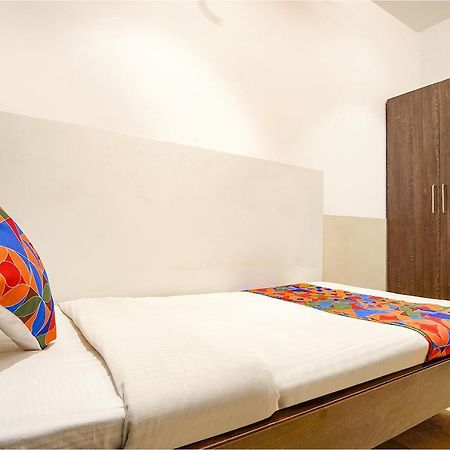 Fabhotel Karpagam - 900M From Nehru Stadium コインバトール エクステリア 写真