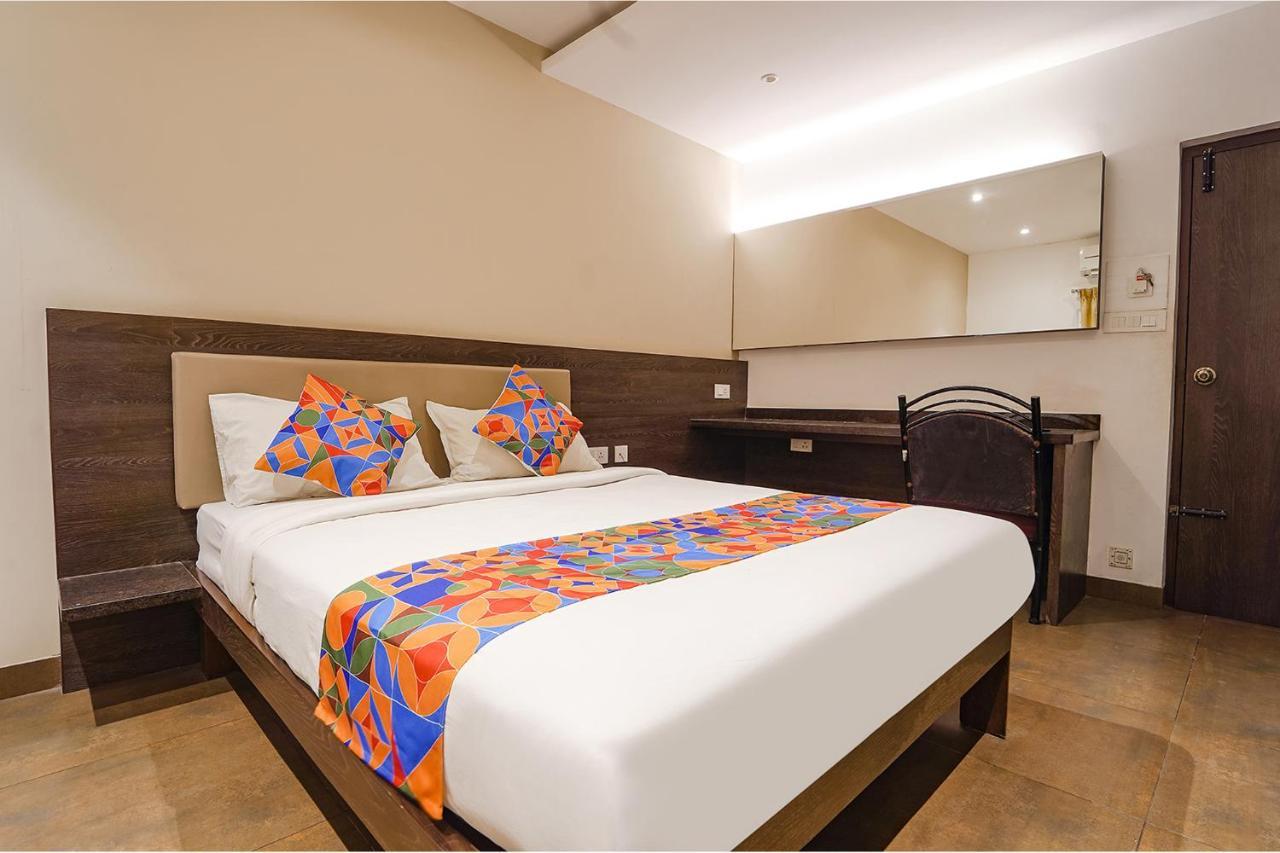 Fabhotel Karpagam - 900M From Nehru Stadium コインバトール エクステリア 写真